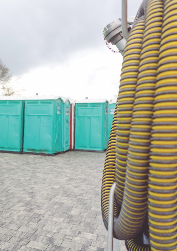 Portable toilet units